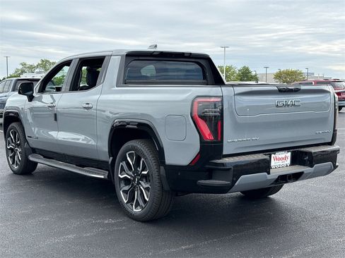 New 2025 GMC Sierra EV Denali image 6
