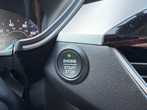 Used 2020 Ford Escape SEL FWD image 19