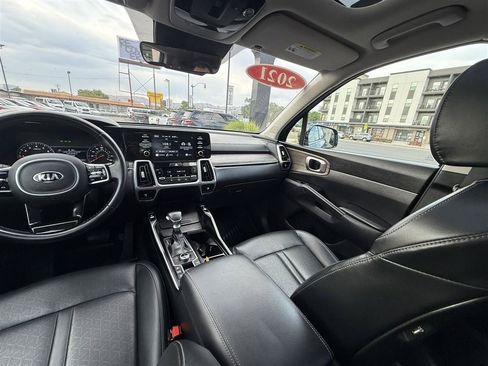 Used 2021 Kia Sorento EX w/ Panoramic Sunroof Package AWD/4WD image 34