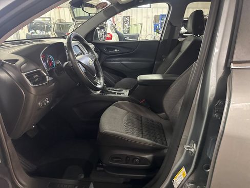 Used 2024 Chevrolet Equinox LT AWD/4WD image 14