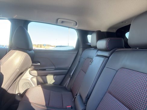 New 2026 Nissan Kicks SR image 31