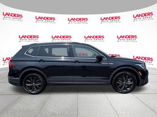 Used 2024 Volkswagen Tiguan SE FWD video 2