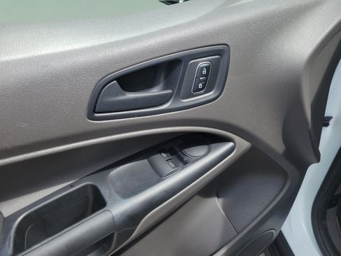 Used 2019 Ford Transit Connect XL FWD image 8