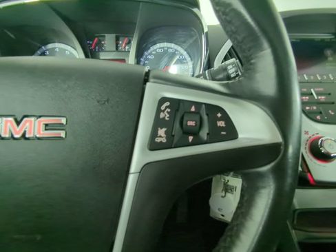 Used 2017 GMC Terrain SLE w/ Convenience Package AWD/4WD image 27