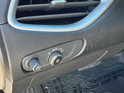 Certified 2023 Chevrolet Malibu LT image 13