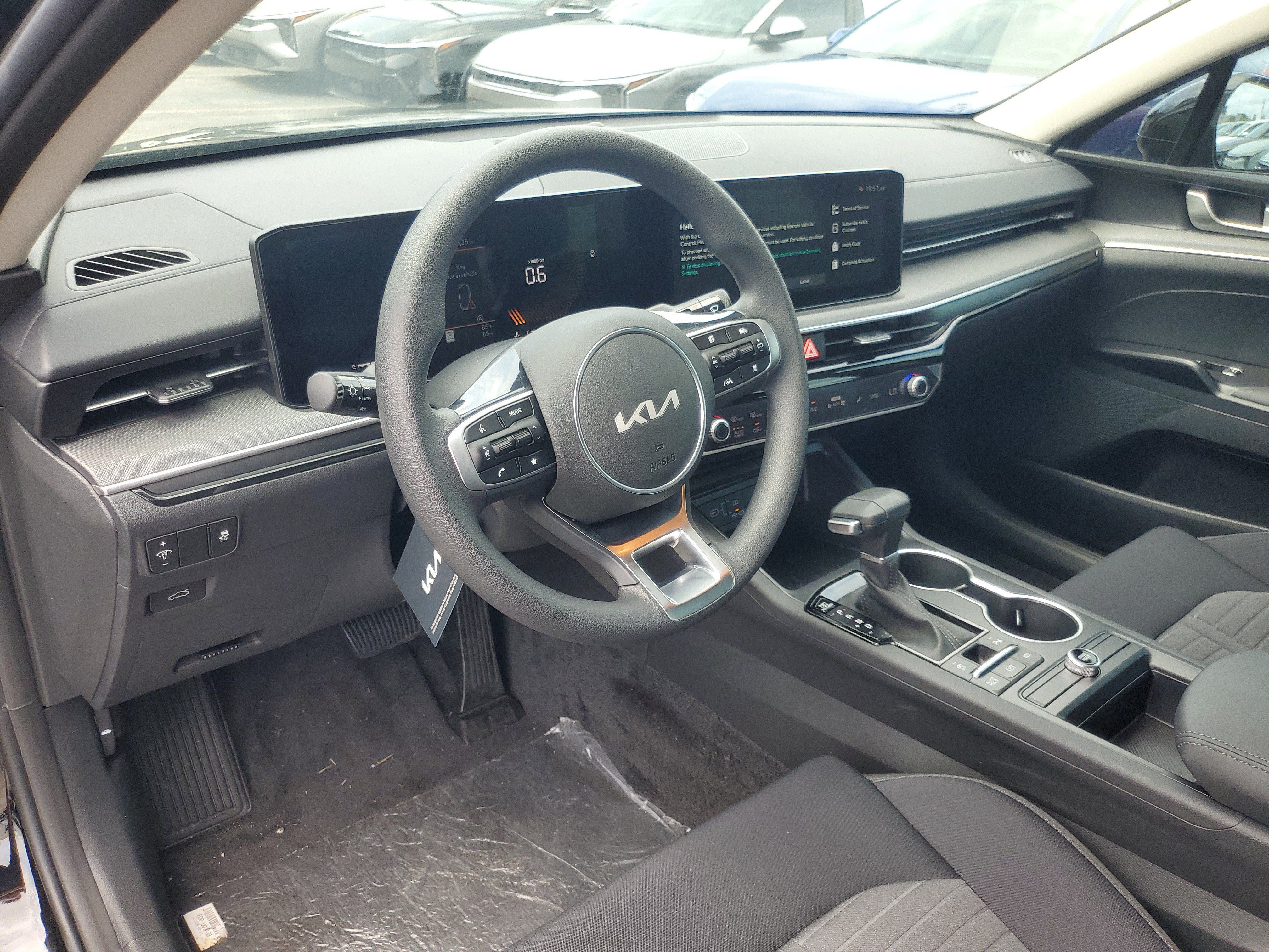 New 2026 Kia K5 LXS FWD image 18