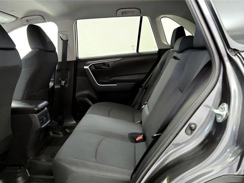 Used 2024 Toyota RAV4 LE image 21