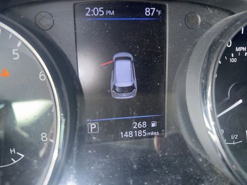 Used 2018 Nissan Rogue SL image 7