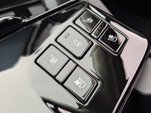 Used 2025 Kia Sportage SX Prestige image 23