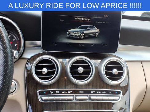 Used 2016 Mercedes-Benz C 300 4MATIC Sedan image 21