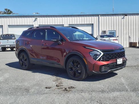 Used 2025 Kia Sportage X-Line w/ Premium Package AWD/4WD image 2