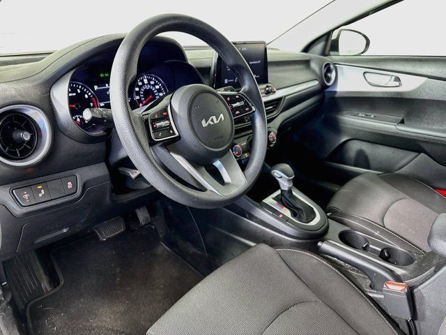 Certified 2023 Kia Forte LXS w/ LXS Technology Package FWD image 9