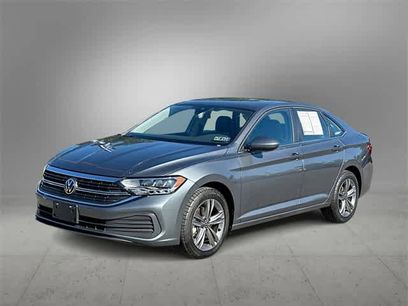 Used 2024 Volkswagen Jetta SE