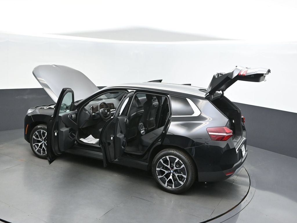 Certified 2026 BMW X3 xDrive30i w/ Convenience Package AWD/4WD image 2