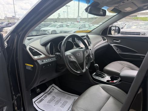 Used 2019 Hyundai Santa Fe XL w/ Cargo Package FWD image 32