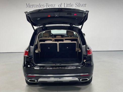 Used 2022 Mercedes-Benz GLS 450 4MATIC image 5