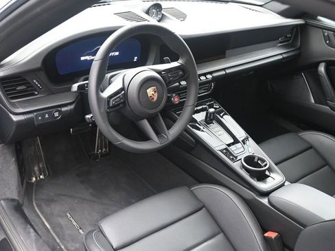 Certified 2025 Porsche 911 Targa 4 GTS AWD/4WD image 6