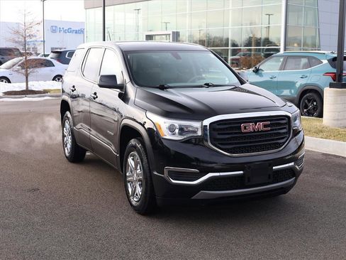 Used 2019 GMC Acadia SLE image 2