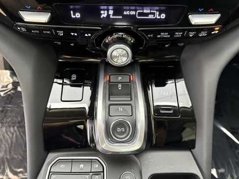 Used 2024 Acura MDX w/ Technology Package AWD/4WD image 19