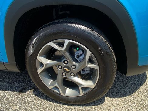 Used 2026 Chevrolet Trax LT w/ LT Convenience Package FWD image 45