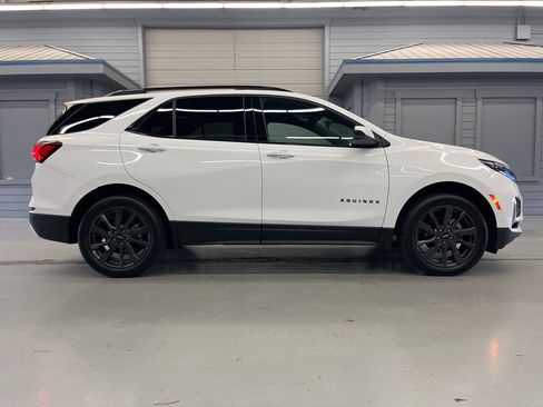 Used 2023 Chevrolet Equinox RS image 8