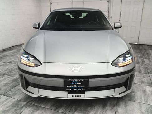 Used 2024 Hyundai Ioniq 6 SEL AWD/4WD image 2
