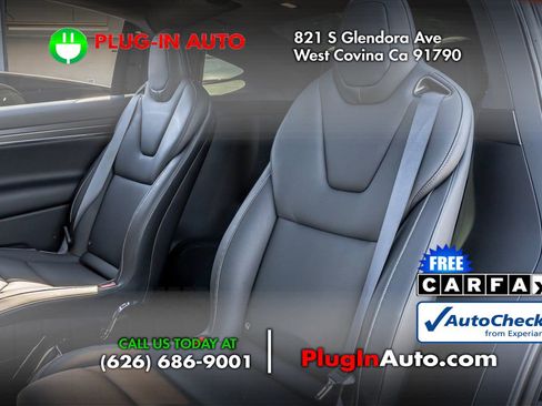 Used 2022 Tesla Model X Plaid image 3
