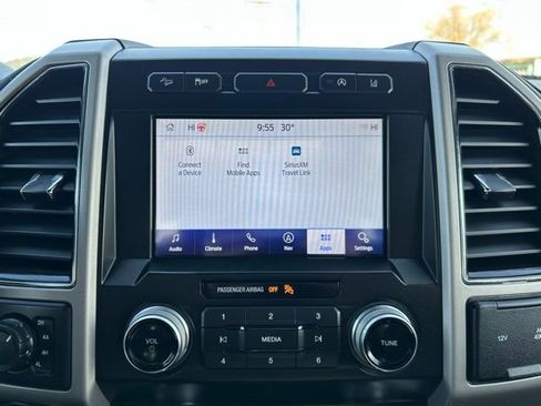Used 2020 Ford F150 Lariat w/ Equipment Group 502A Luxury AWD/4WD image 21
