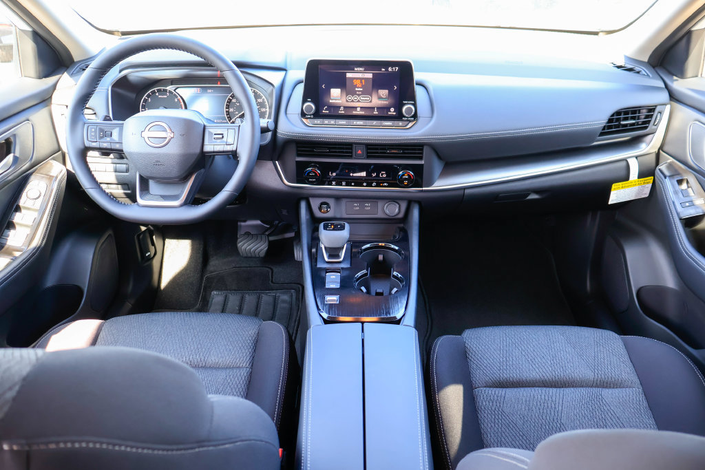 New 2026 Nissan Rogue SV FWD image 6