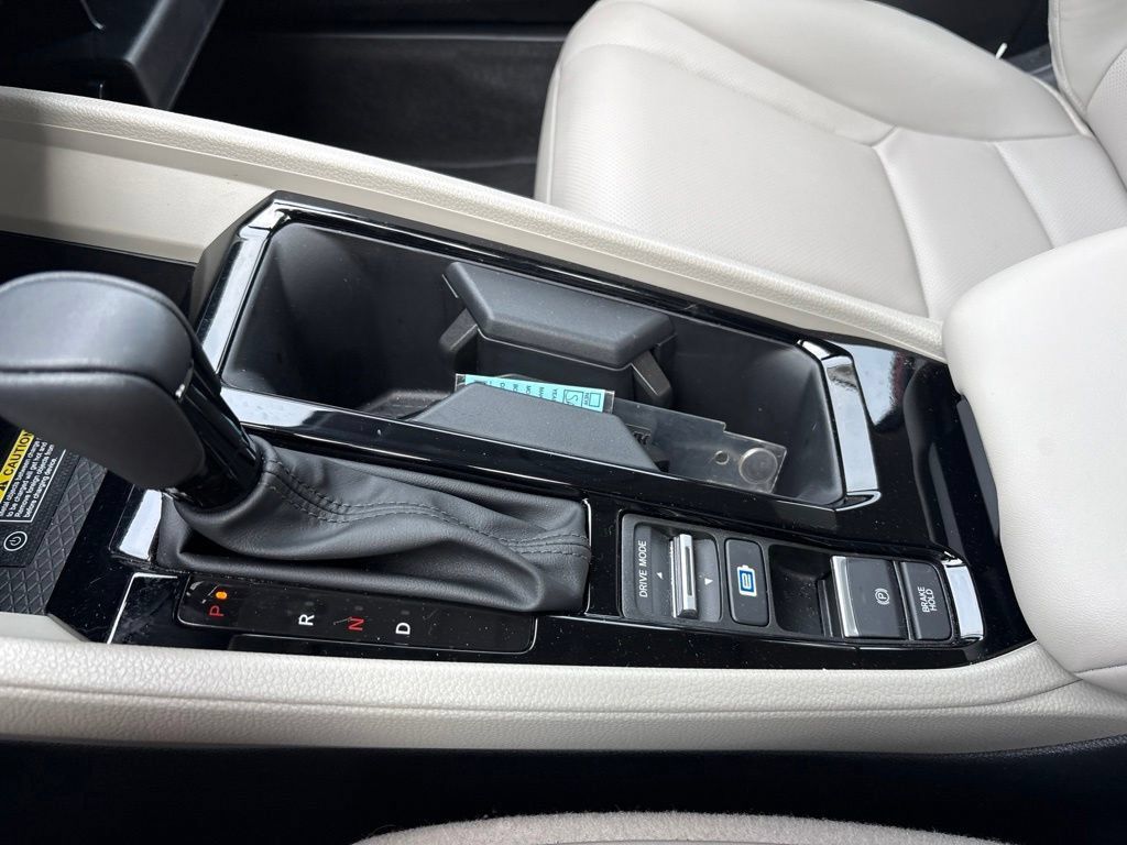 Used 2025 Honda Accord EX-L image 25