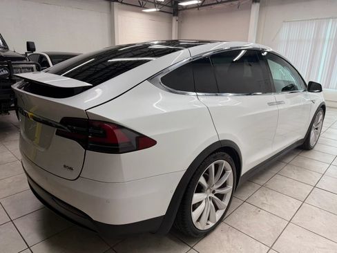 Used 2016 Tesla Model X 75D AWD/4WD image 9