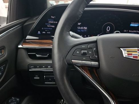 Used 2024 Cadillac Escalade ESV Premium Luxury w/ Performance Package AWD/4WD image 22