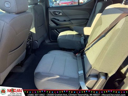 Certified 2023 Chevrolet Traverse LT image 11