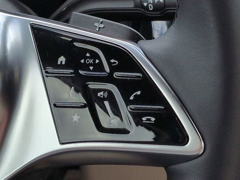 Certified 2025 Mercedes-Benz GLA 250 image 25
