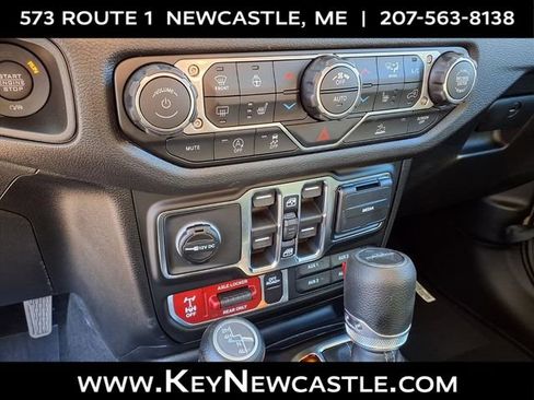 New 2026 Jeep Gladiator Willys AWD/4WD image 11