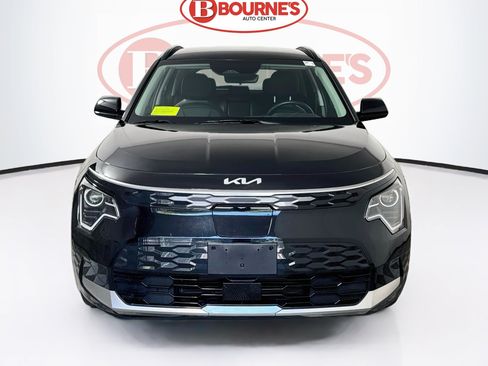 Used 2023 Kia Niro Wind w/ Wind Preserve Package FWD image 5