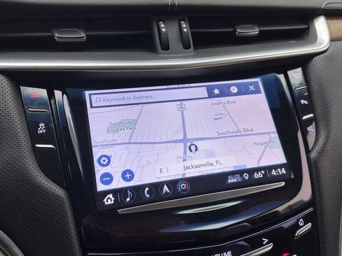 Used 2019 Cadillac XTS Luxury image 5