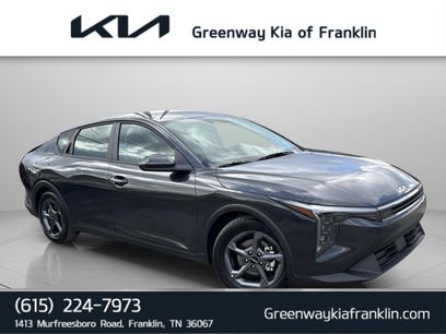 New 2025 Kia K4 LXS