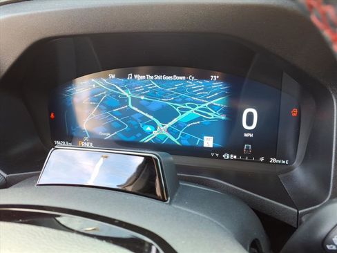 Used 2025 Ford Explorer ST-Line image 11