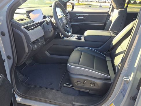 New 2026 GMC Sierra EV Elevation w/ Premium Package image 23