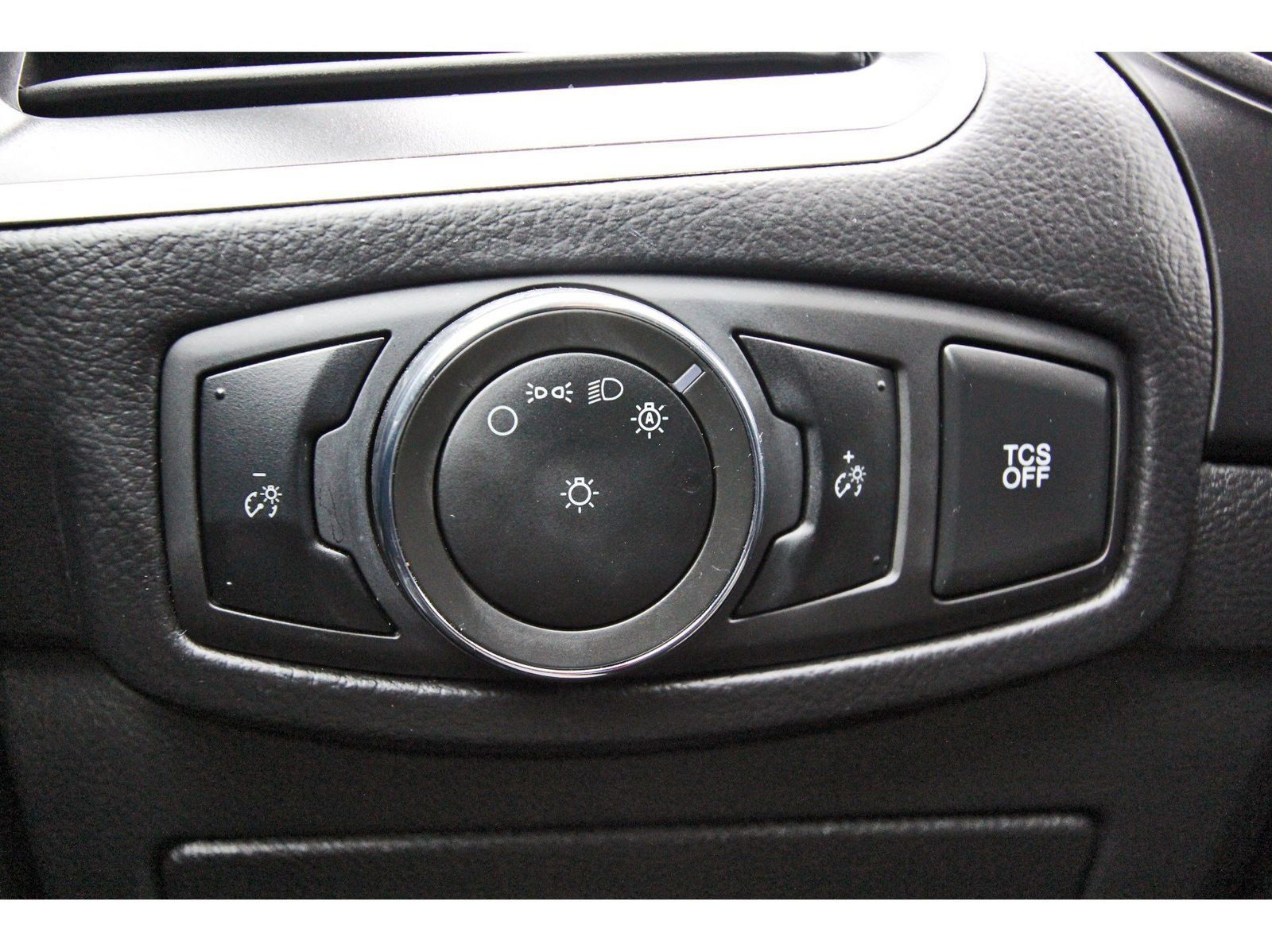 Used 2024 Ford Edge SEL AWD/4WD image 23