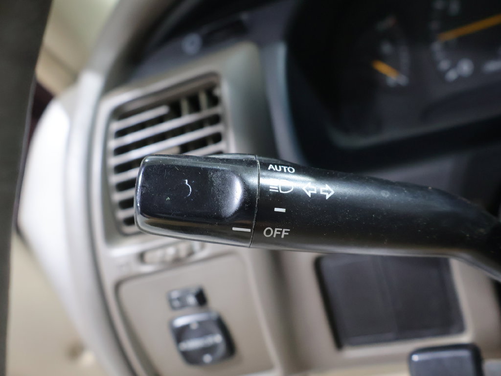 Used 1999 Toyota Avalon XL w/ PWR Seat Pkg FWD image 29