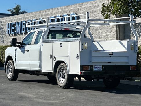 New 2026 Ford F250 XL w/ XL Chrome Package image 6