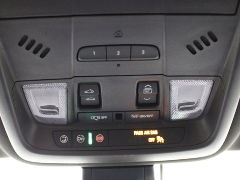 Certified 2024 Cadillac XT6 Luxury image 20