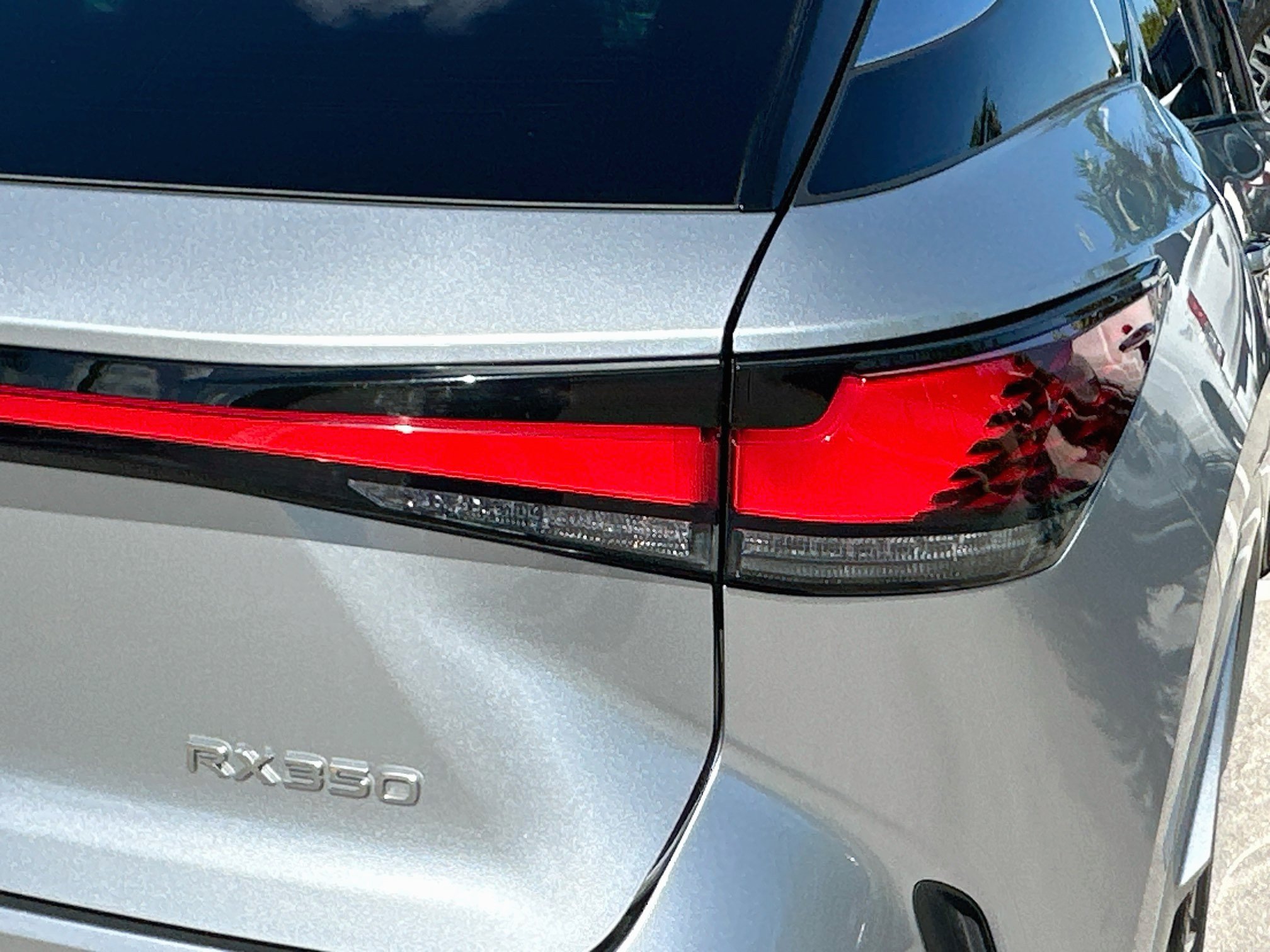Used 2024 Lexus RX 350 FWD w/ Technology Package image 33
