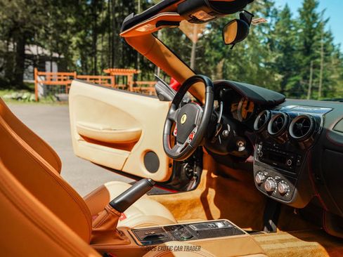 Used 2009 Ferrari F430 Spider RWD image 32