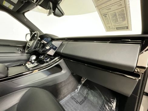 Certified 2023 Land Rover Range Rover Sport SE Dynamic AWD/4WD image 19
