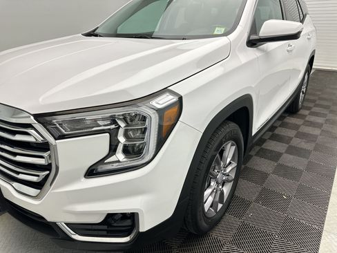 Certified 2024 GMC Terrain SLT AWD/4WD image 27