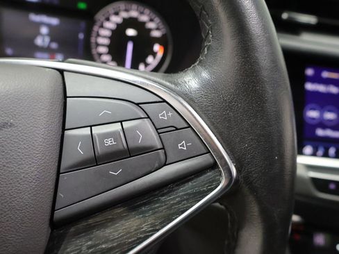 Used 2022 Cadillac XT5 Premium Luxury AWD/4WD image 32
