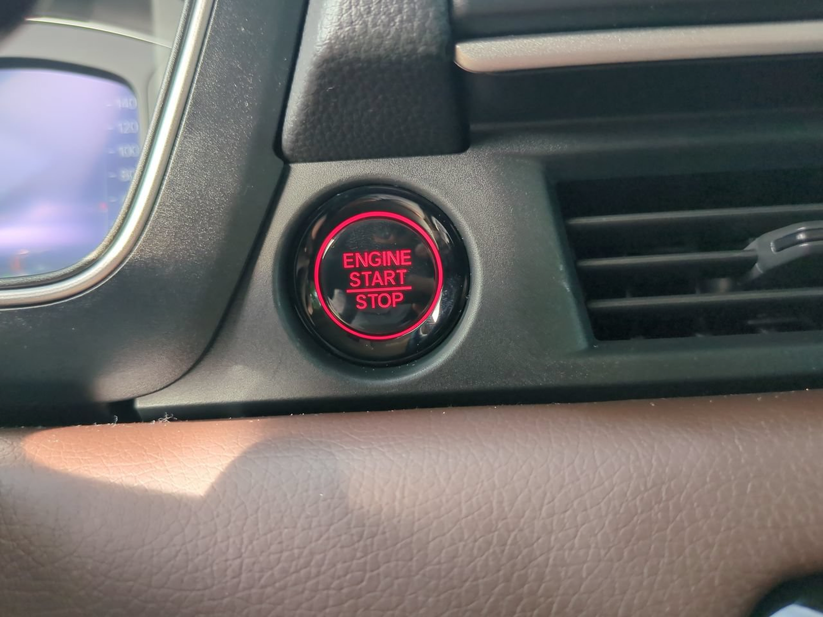 Certified 2023 Honda Pilot Elite image 27